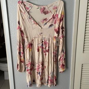 Billabong short dress or long blouse. Size XS. NWT